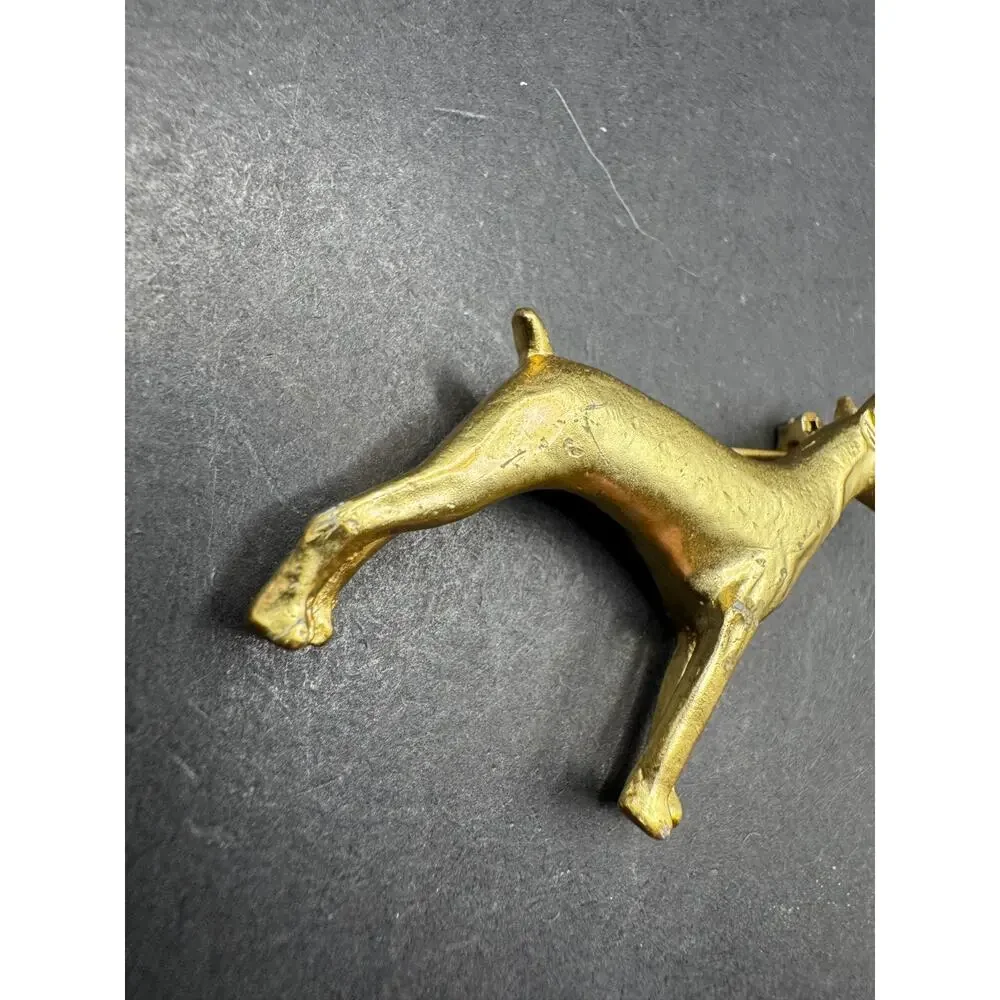 Vintage Gerry's Signed Dobermann Pinscher Dog Gold Tone Pin/Brooch 43.8mm